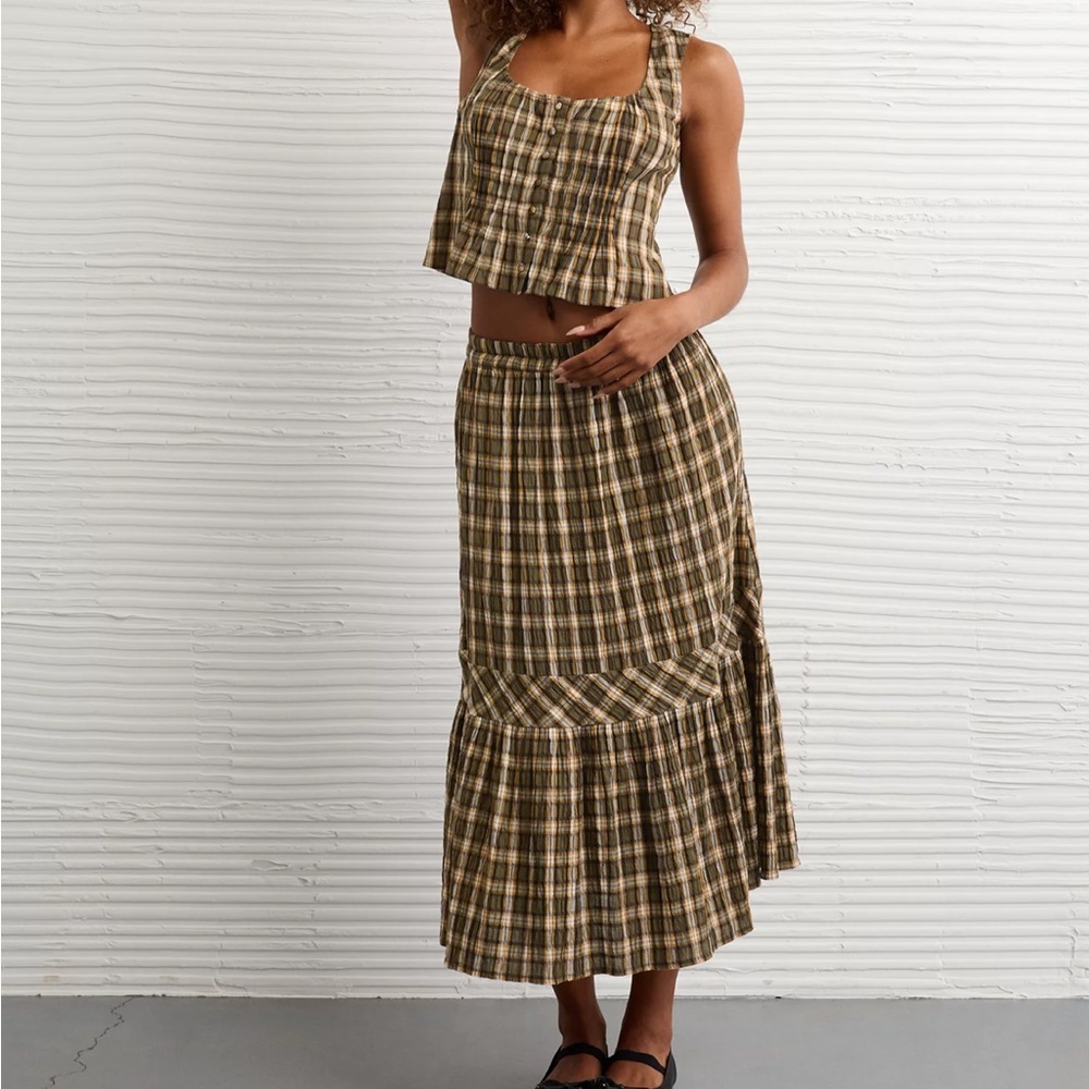 NWOT AE Pintuck Corset Tank Top
and Skirt Set